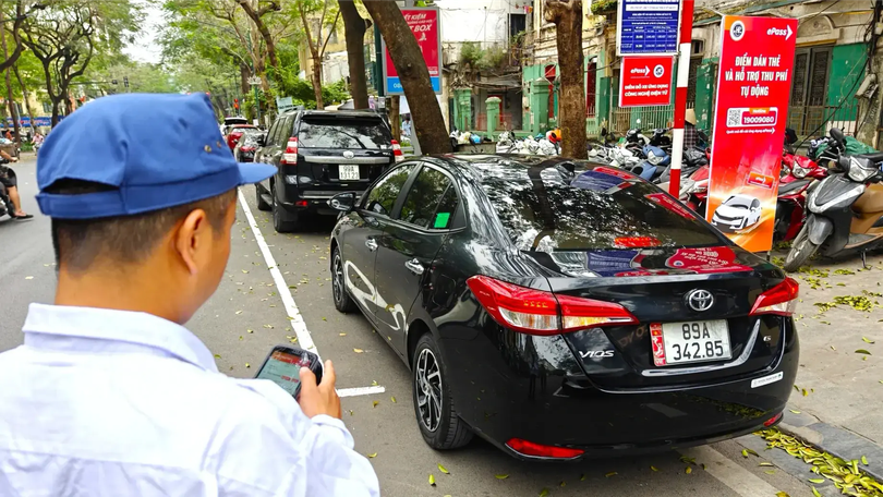 Chốt lộ trình thu phí không dừng bãi đỗ xe