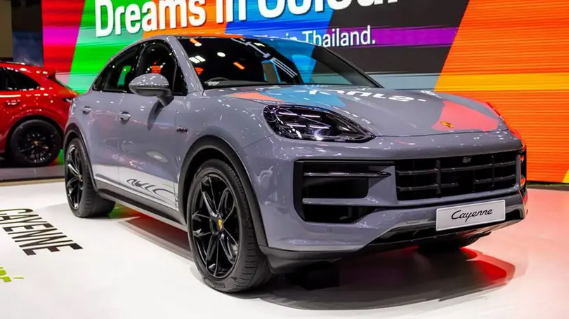 Porsche triệu hồi hơn 173.000 xe vì lỗi camera lùi
