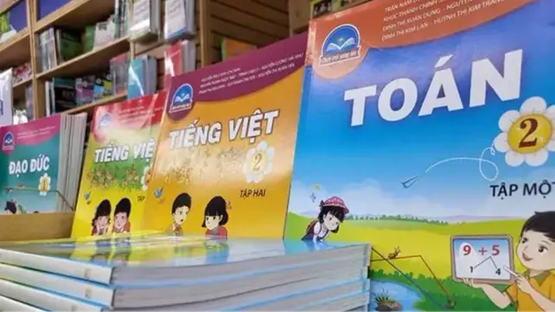 Bộ GD-ĐT đặt mục tiêu năm 2030 miễn phí sách giáo khoa