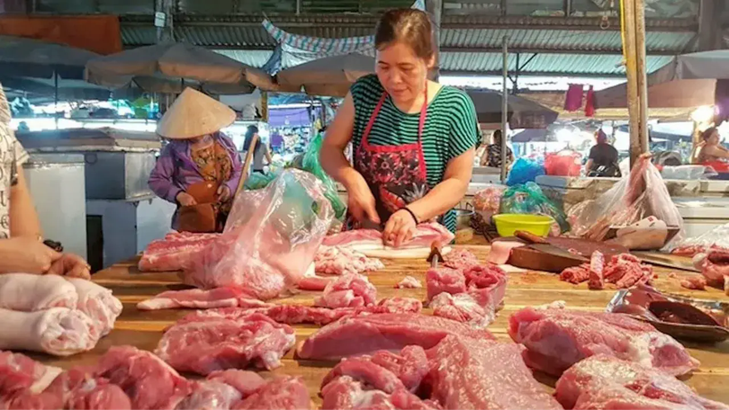 Bảo đảm nguồn cung thịt lợn cho Tết Nguyên đán