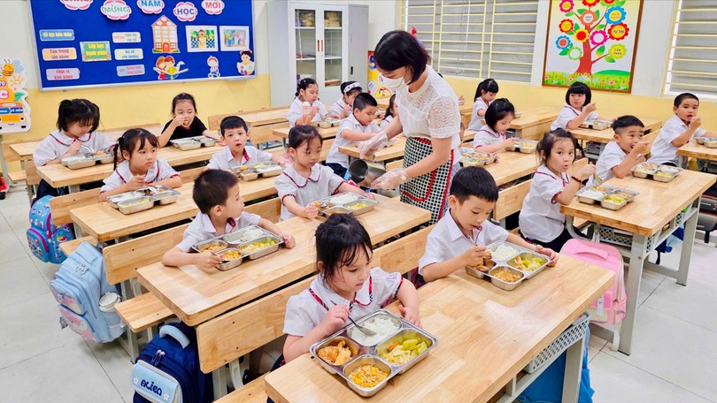 Bữa ăn học đường: Không chỉ là ăn no