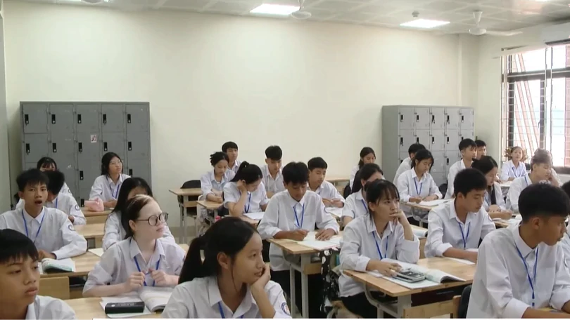 Nếp học mới dưới mái trường liên cấp xã Minh Châu