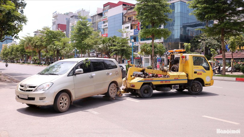 Phường Nghĩa Đô xử lý vi phạm bãi trông giữ phương tiện