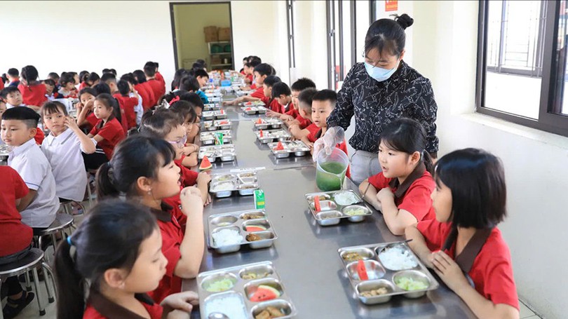 Bữa ăn bán trú siết chặt giám sát không để lọt nguy cơ | Sống an toàn | 02/10/2026