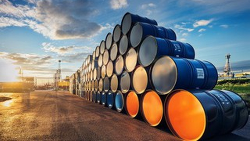 IEA xả 325 triệu thùng dầu từ kho dự trữ chiến lược