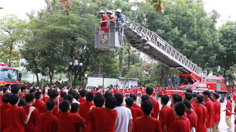 Ngăn chặn từ xa hiểm họa ma túy và bạo lực học đường
