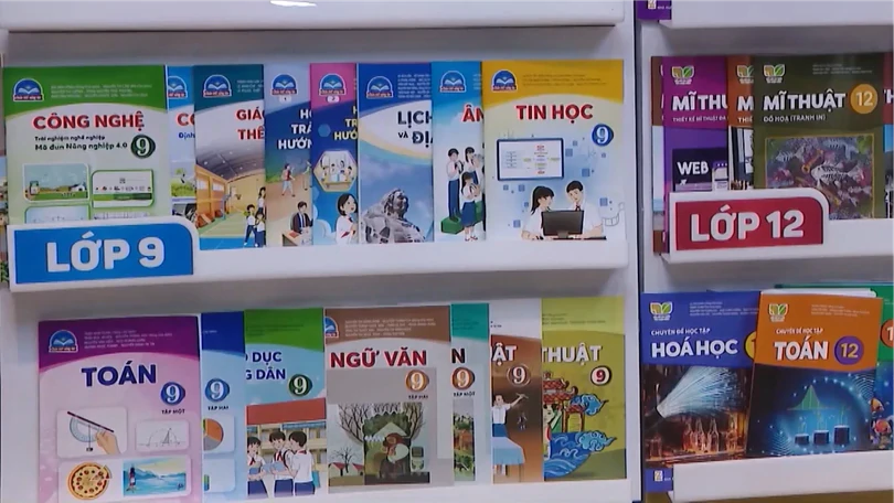 Ngăn sách giả trong năm học mới | Quản lý thị trường | 04/10/2026
