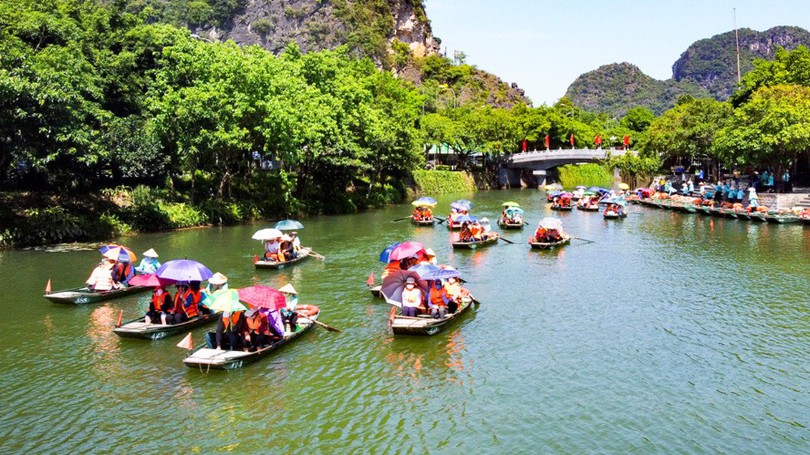 Ngành du lịch đón khách quốc tế đạt trên 70% kế hoạch năm