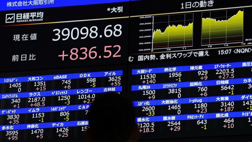 Chỉ số Nikkei 225 lập đỉnh phiên thứ hai liên tiếp