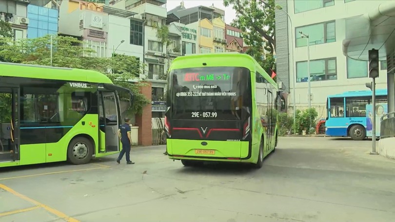 Miễn phí vé xe buýt, tàu điện dịp Tết Nguyên đán