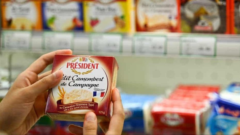 Trung Quốc áp thuế mới với sản phẩm sữa nhập từ EU