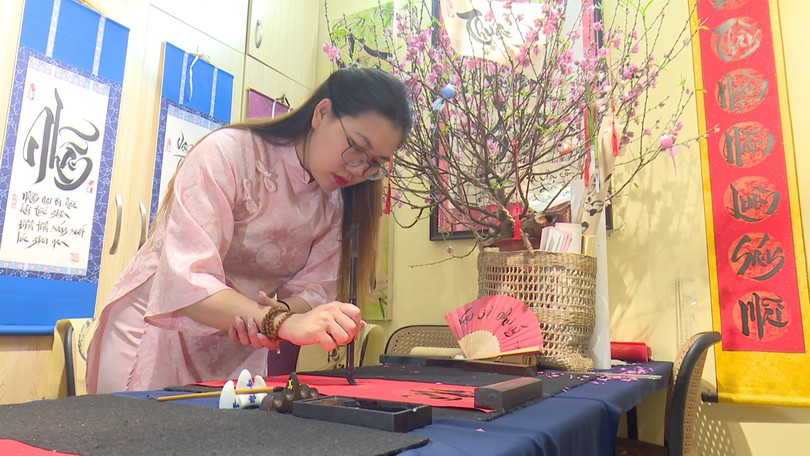 Lan tỏa nét đẹp thư pháp Việt ngày xuân