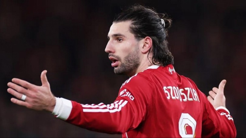 Liverpool giữ chân trụ cột Szoboszlai