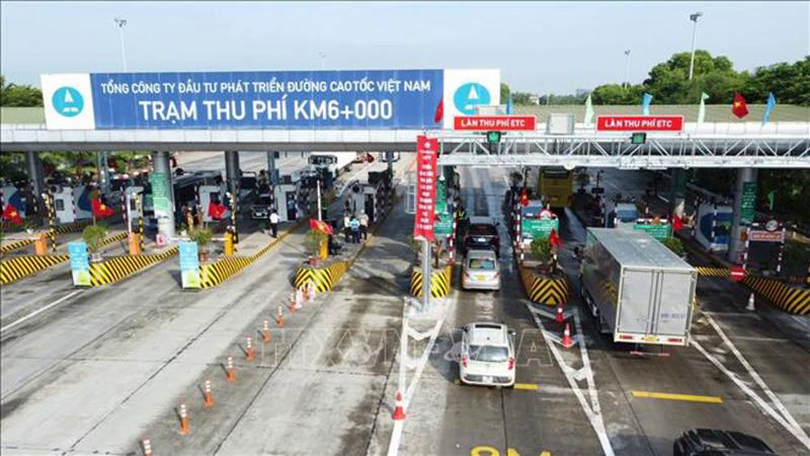 Vi phạm thu phí không dừng vẫn diễn biến phức tạp dịp Tết