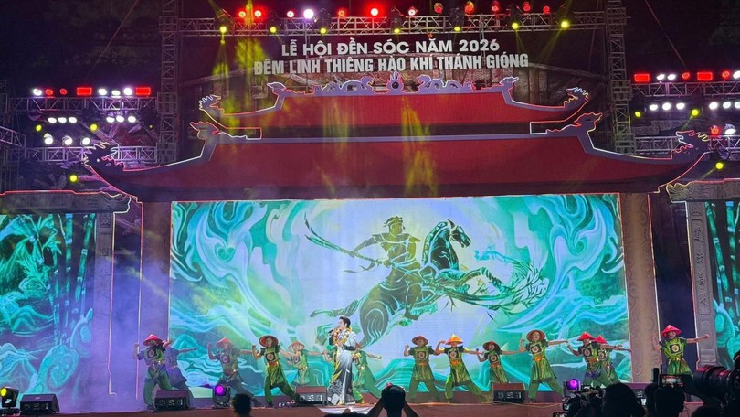 'Đêm linh thiêng - Hào khí Thánh Gióng' trong không gian đền Sóc