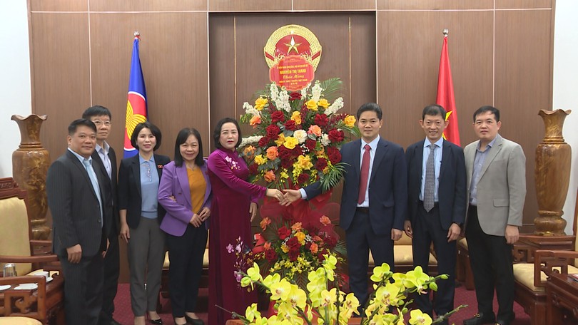 Phó Chủ tịch Quốc hội chúc mừng Ngày Thầy thuốc Việt Nam