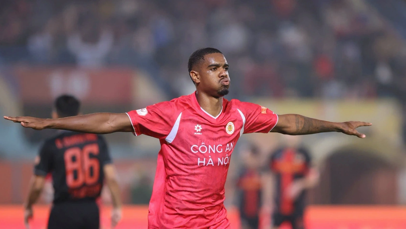 Công an Hà Nội lùi lịch thi đấu vòng 13 V.League