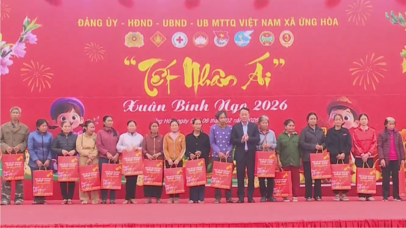Xã Ứng Hoà chăm lo Tết cho người có hoàn cảnh khó khăn