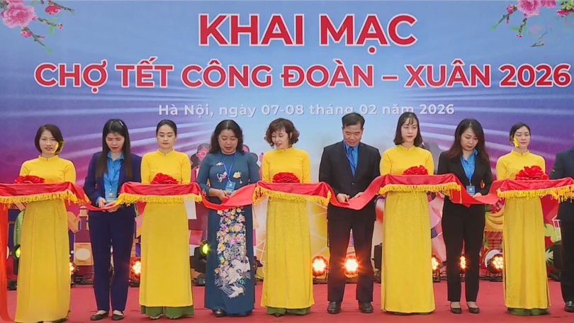 Công đoàn Thủ đô đưa Tết đến gần người lao động