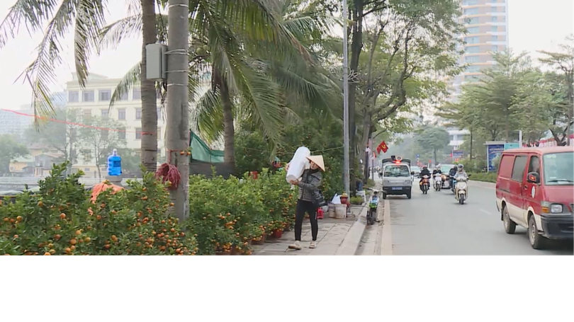 Phường Tây Hồ đảm bảo an toàn giao thông chợ hoa Tết