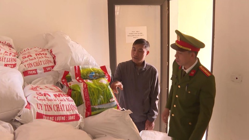 Hà Tĩnh: Khởi tố đối tượng buôn, bán gạo giả nhãn hiệu