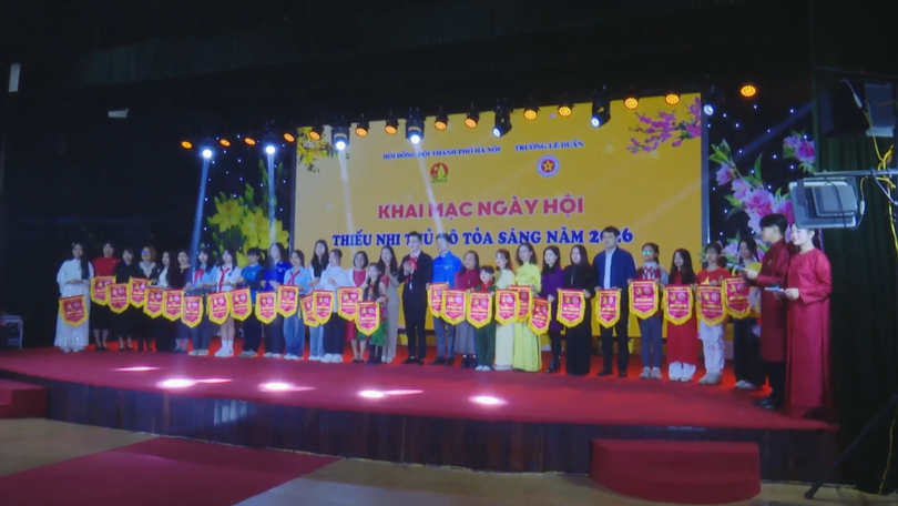 Sôi nổi Ngày hội thiếu nhi Thủ đô tỏa sáng