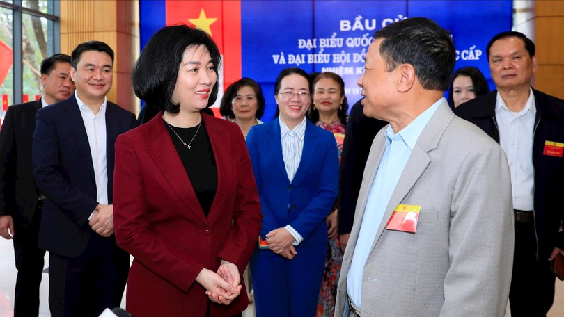 Xây dựng bộ máy chính quyền vững mạnh, đáp ứng yêu cầu nhiệm vụ mới