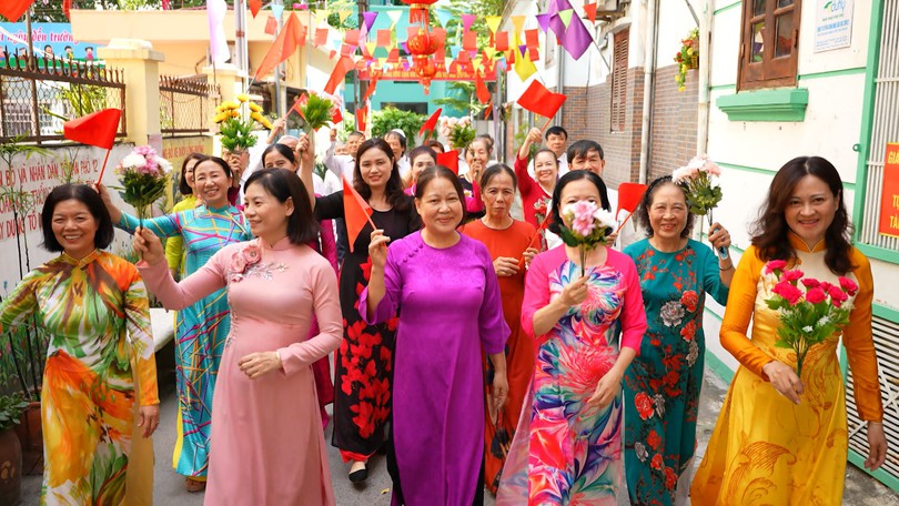 Ngày hội non sông - cầm lá phiếu, trao niềm tin