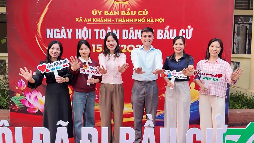 Cử tri Hà Nội hân hoan trước ngày hội lớn