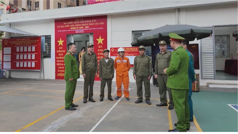 Công an phường Cầu Giấy: Giữ bình yên cho ngày hội non sông