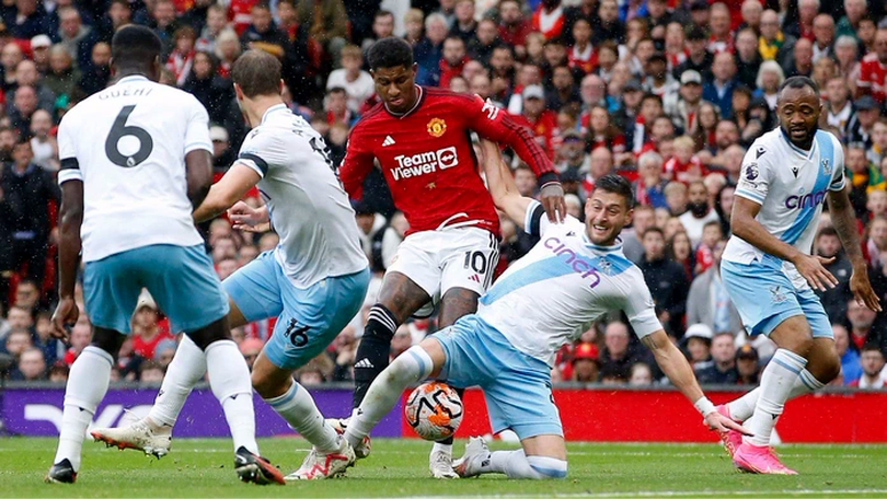 Opta đánh giá khả năng cán đích top 3 của Man United