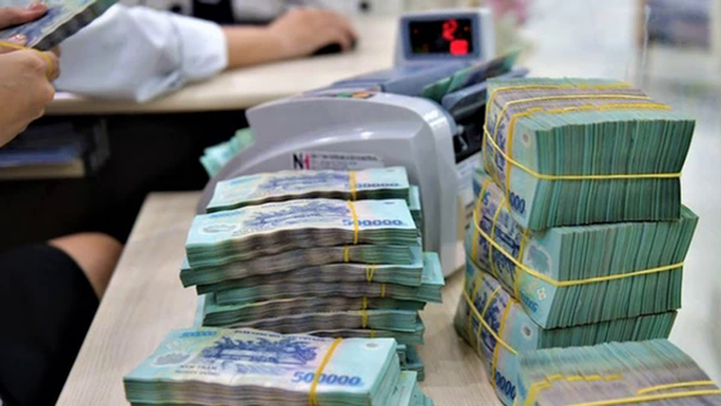 Lãi suất tiền gửi tăng lên 8 - 8,5%/năm