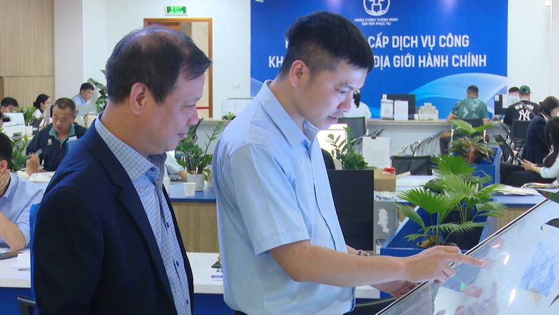 Đột phá mới với 10 dịch vụ công toàn trình BHXH và BHYT