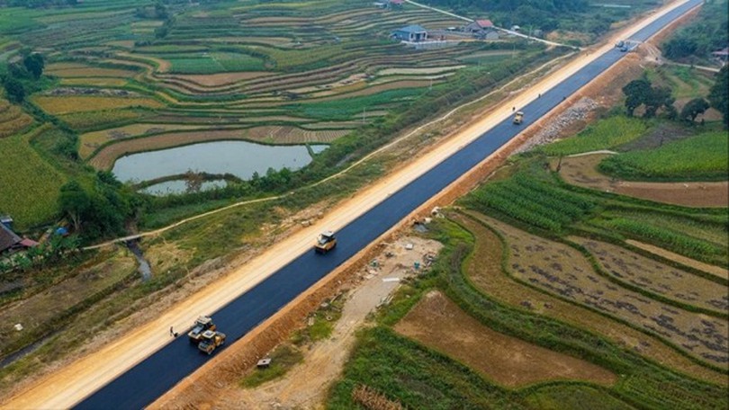 Thi công nước rút hoàn thành cao tốc Đồng Đăng - Trà Lĩnh