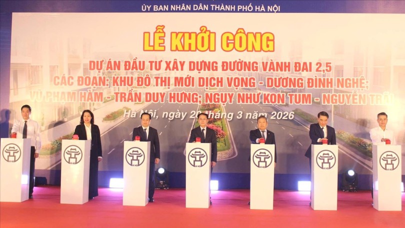 Khởi công ba đoạn tuyến đường Vành đai 2,5