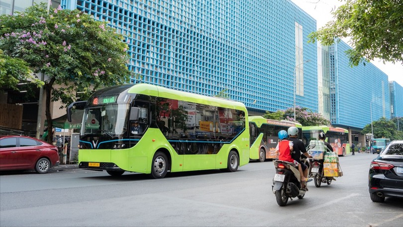 Tối thiểu 50% xe công cộng tại các thành phố chuyển sang xe điện