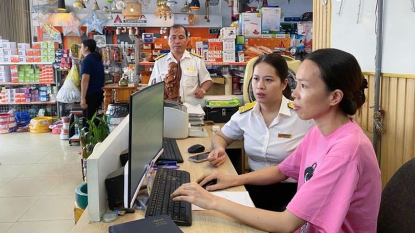 Tháo gỡ khó khăn cho người quyết toán thuế