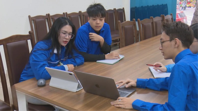 Khi thanh niên nhiệt huyết trong ngày hội non sông
