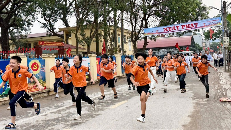 Xã Ứng Thiên tổ chức Ngày chạy Olympic