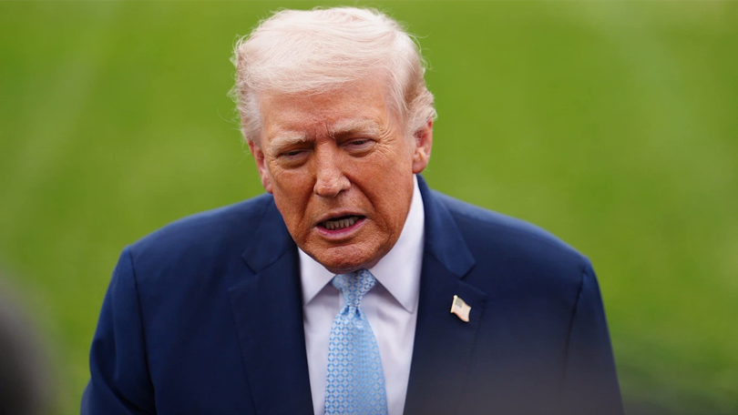 Toan tính của ông Trump sau tối hậu thư về Hormuz