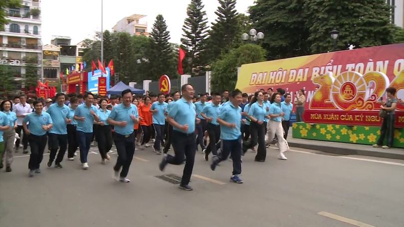Đống Đa phát động Ngày chạy Olympic vì sức khoẻ toàn dân