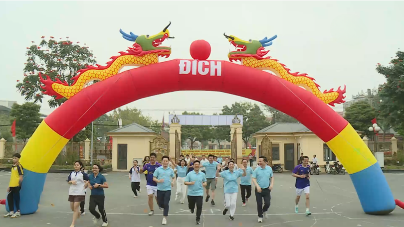 Phúc Thọ sôi nổi Ngày chạy Olympic vì sức khoẻ toàn dân năm 2026