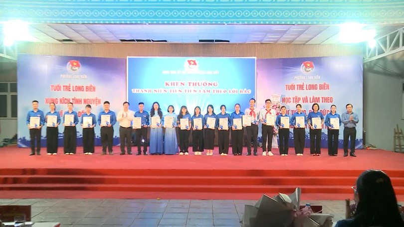 Tuyên dương thanh niên tiên tiến làm theo lời Bác