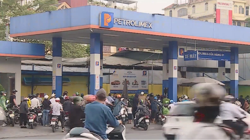 Đề xuất giảm 50% thuế bảo vệ môi trường với xăng, dầu