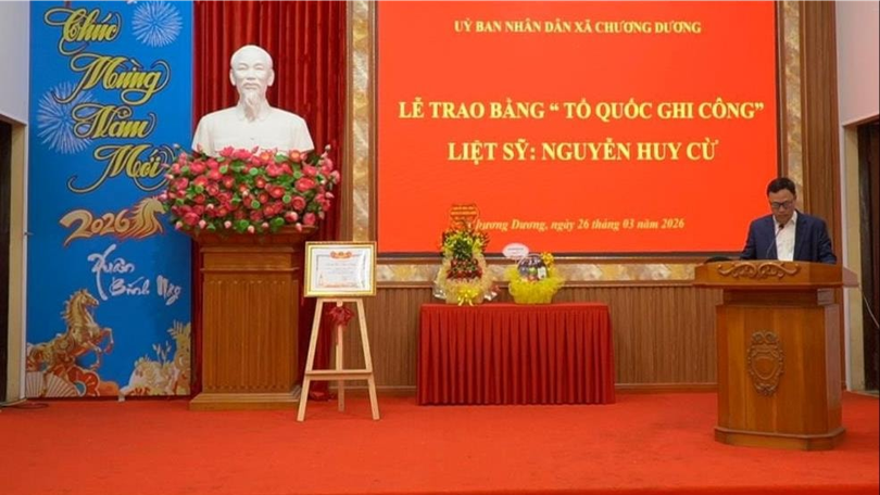 Trao Bằng Tổ quốc ghi công liệt sĩ Nguyễn Huy Cừ