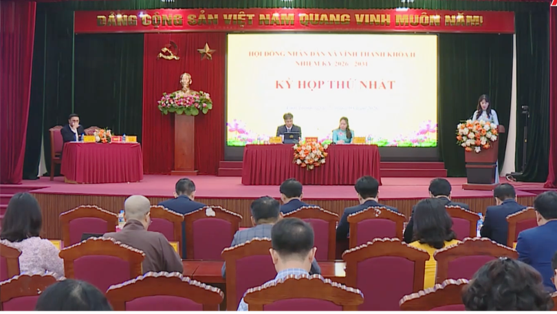 Kỳ họp thứ nhất HĐND xã Vĩnh Thanh kiện toàn nhân sự chủ chốt