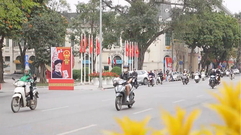 Hà Nội trang hoàng chuẩn bị cho ngày hội toàn dân