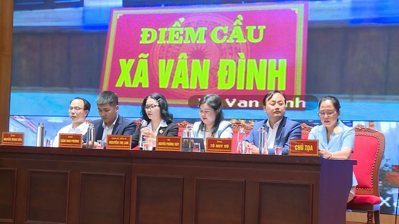 Tập trung nâng cao đời sống nhân dân