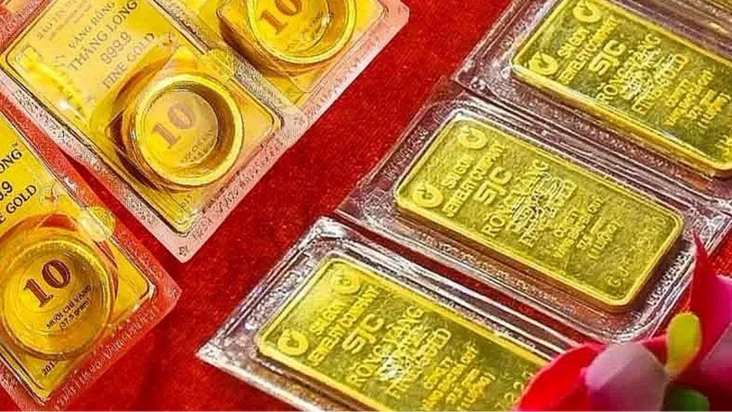 Giá vàng tiếp tục giảm gần 1 triệu đồng/lượng