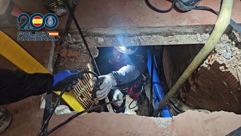 Tây Ban Nha triệt phá đường vận chuyển hàng chục tấn ma túy